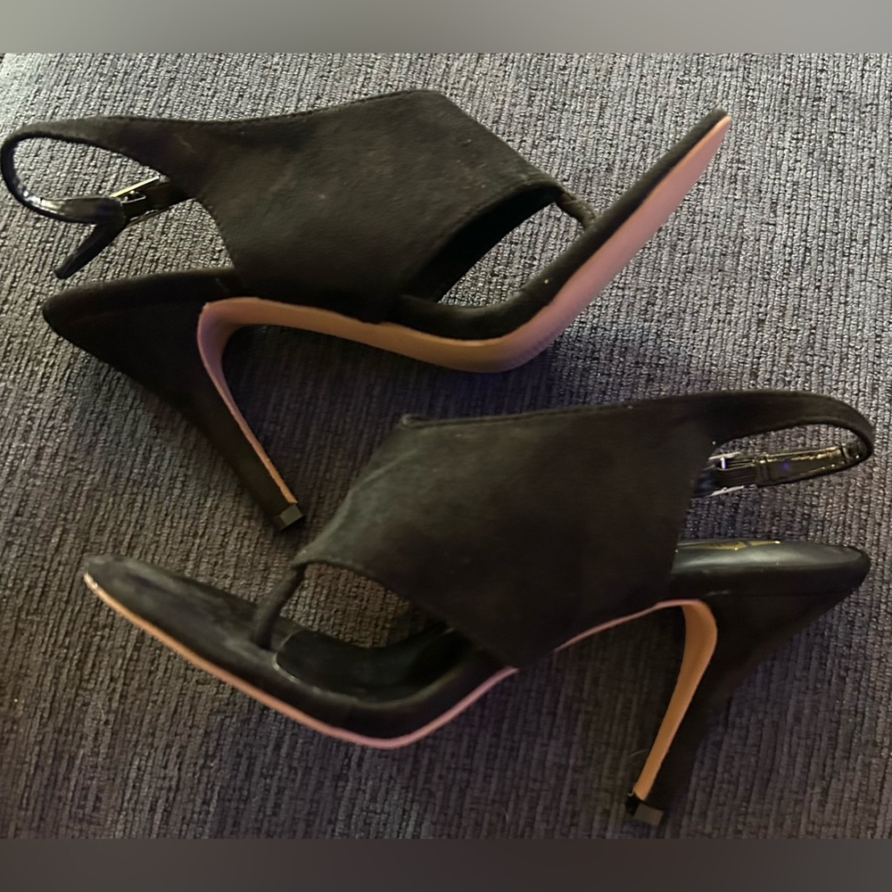 Chic Black Suede Women's Heels